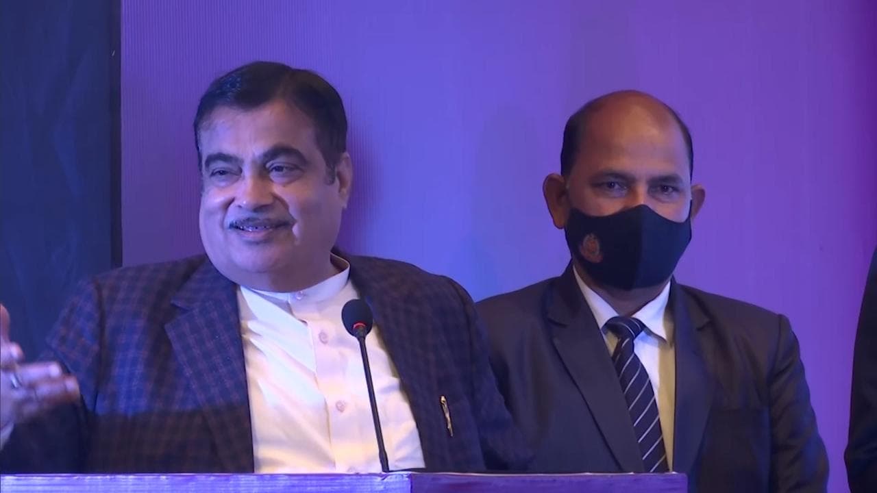 Will show that cars can run on green hydrogen, have bought one: Nitin Gadkari