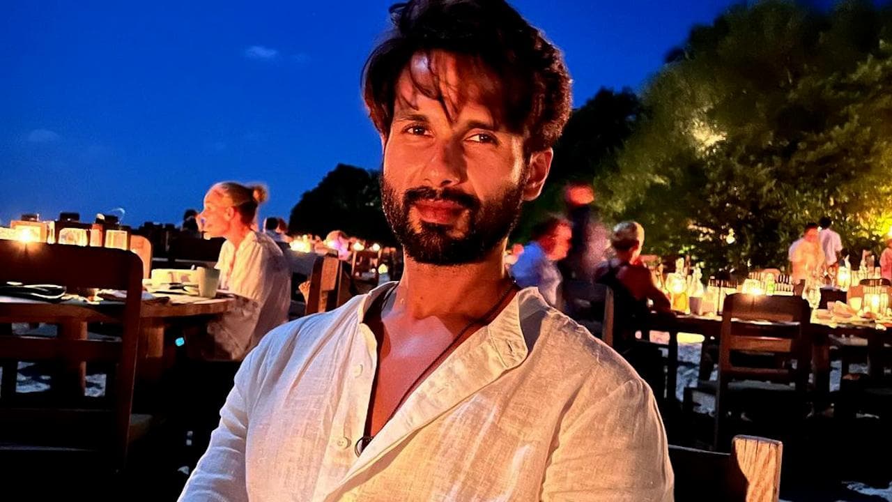  Shahid Kapoor is all set to star in an action film titled 'Bull', says 'it's an honour'