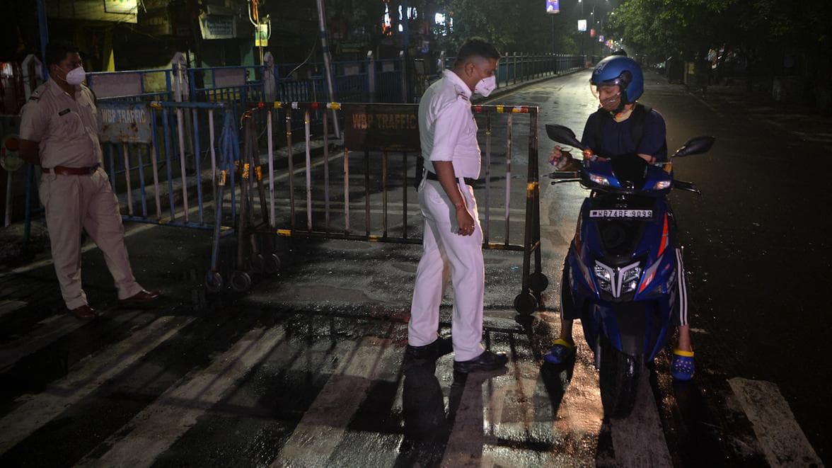 Night Curfew Relief: ক্রিসমাস ও নিউইয়ারে শিথিল হচ্ছে কোভিড গাইডলাইন, উৎসবের আবহে থাকবে না নাইট কার্ফু