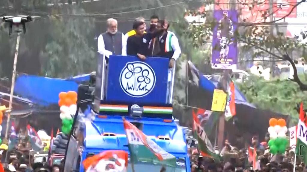 Abhishek Banerjee Road Show: কলকাতা পুরভোটে তৃণমূল প্রার্থীদের সমর্থনে রোড শো অভিষেক বন্দ্যোপাধ্যায়ের