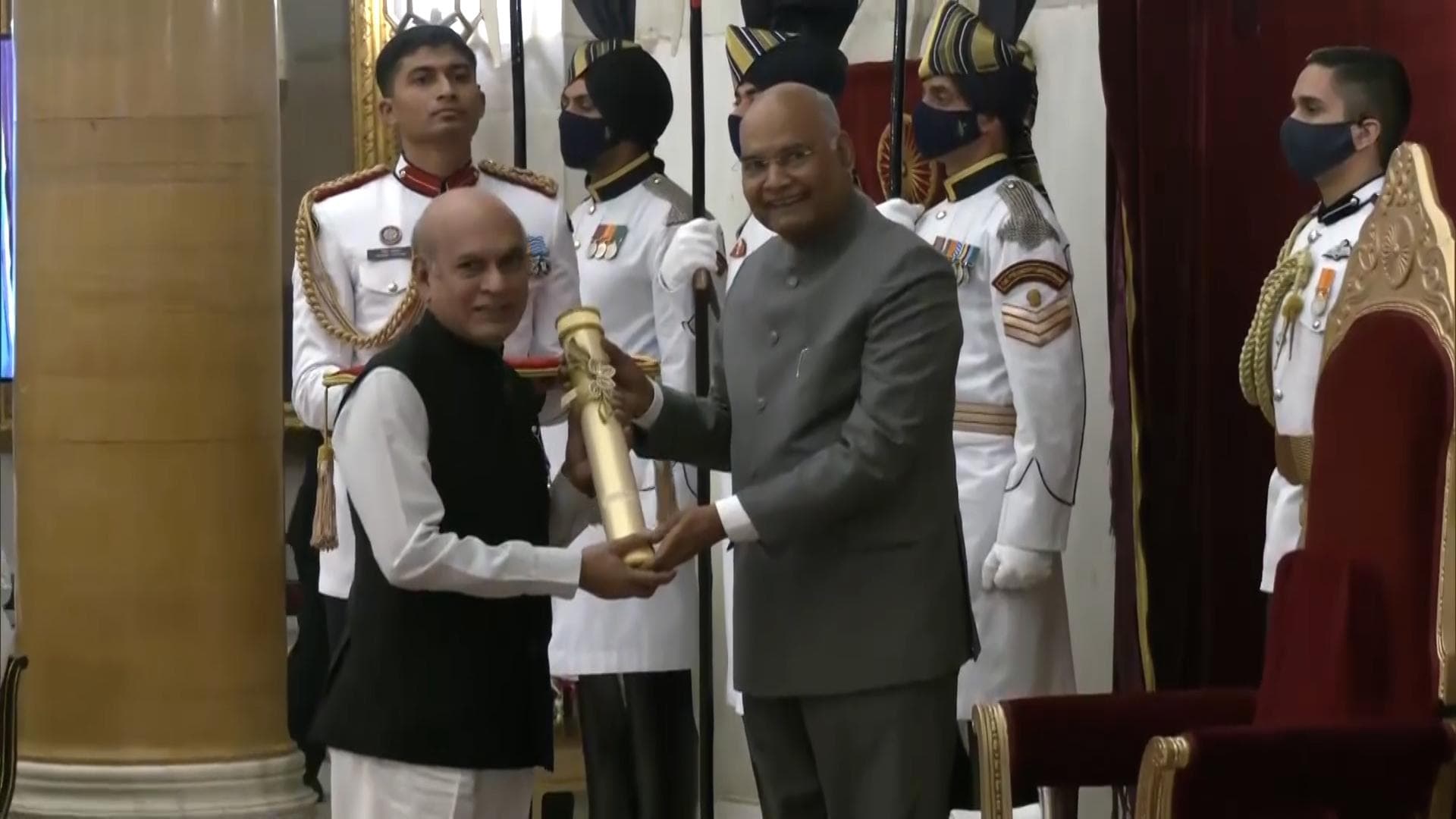 Ex-Pakistan soldier who helped liberate Bangladesh gets Padma Shri. Here's his story 