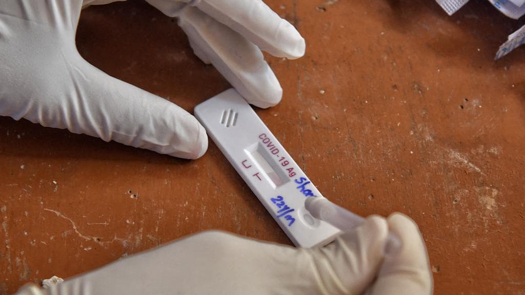 West Bengal Covid Bulletin: বহুদিন পর ১০০-র নীচে নামল রাজ্যের দৈনিক সংক্রমণ, মৃত্যু ২ জনের