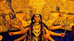 Durga Puja 2021: देवी दुर्गा के पास हैं 10 शस्त्र, जानिए इन शस्त्रों के बारे में और क्‍या है इनका महत्व