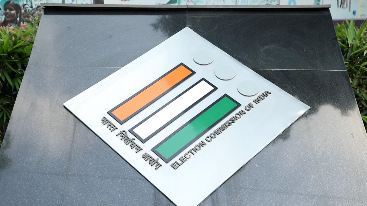 Bypolls: 3 लोकसभा और 30 विधानसभा सीटों पर 30 अक्टूबर को उपचुनाव, 2 नवंबर को नतीजे