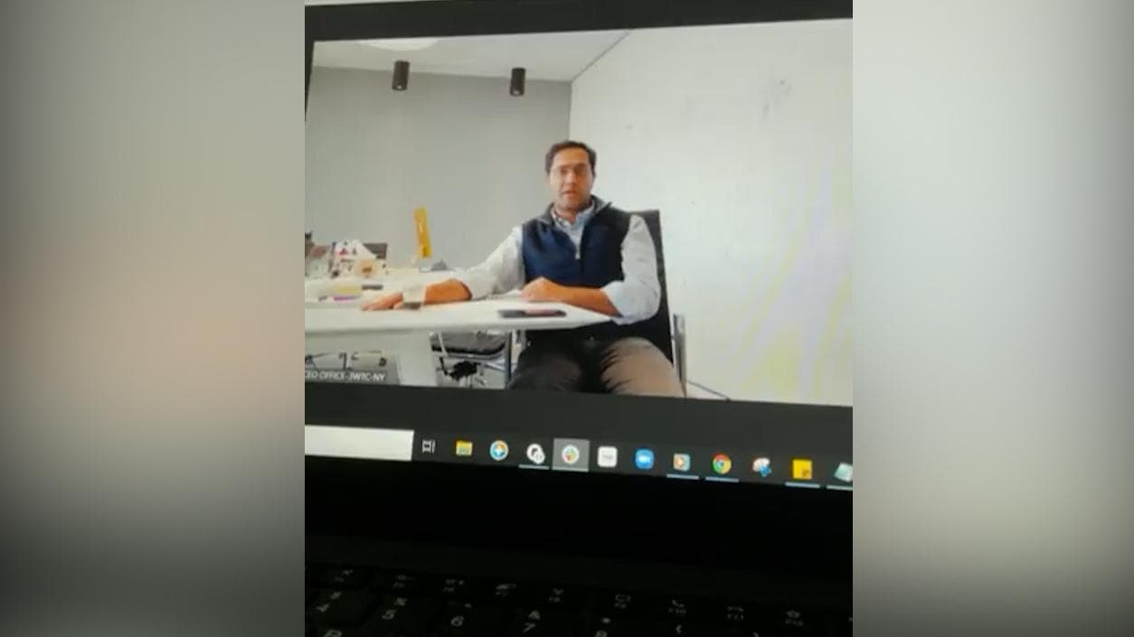 Zoom call: মাত্র ৩ মিনিটের জুম কলেই চাকরি গেল ৯০০ কর্মীর, সত্যিটা জানলে শিউরে উঠবেন আপনিও