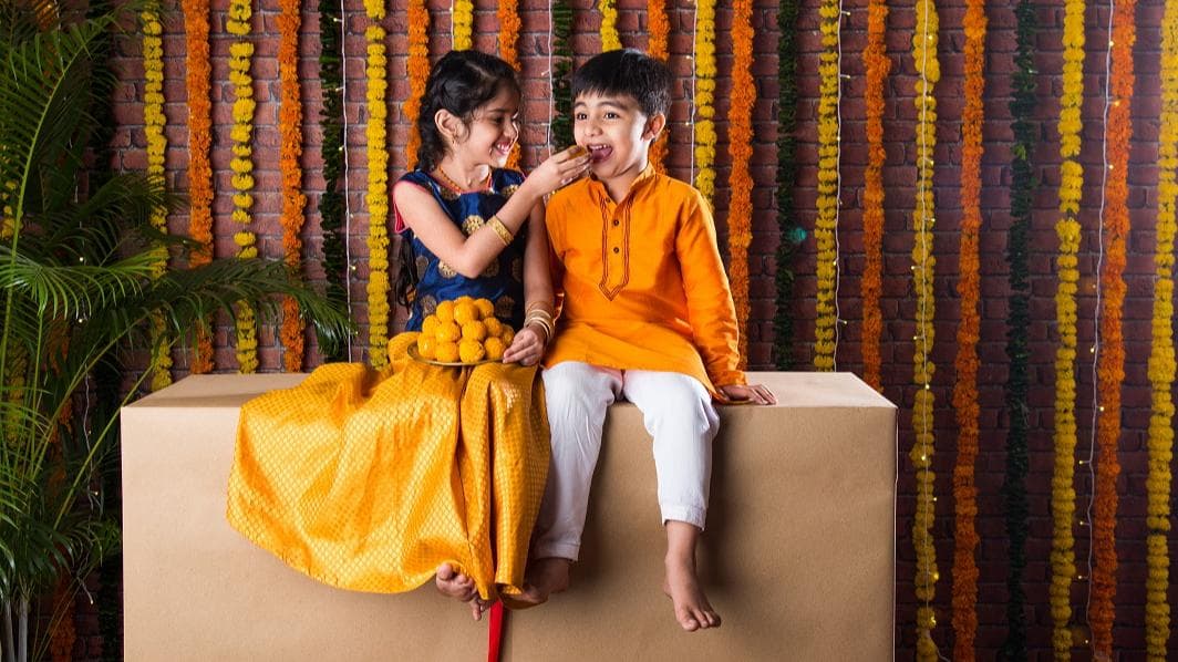 Bhai Dooj 2021: Thoughtful gifting ideas that your siblings will love