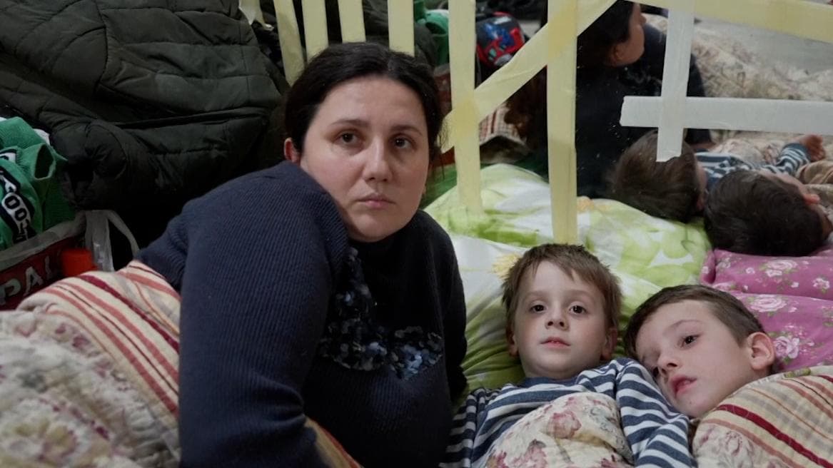 Russia Ukraine Conflict: মারিউপোলের নিয়ন্ত্রণ ইউক্রেনের হাতেই, জিমে আশ্রয় ঘরহারা নাগরিকদের