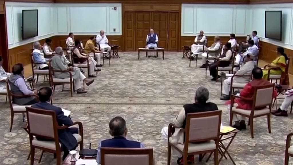 Coronavirus in India: দেশে ভয়াবহ করোনা পরিস্থিতি, জরুরি পর্যালোচনা বৈঠক ডাকলেন প্রধানমন্ত্রী