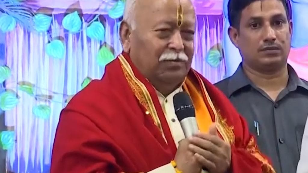 RSS: ভারতের প্রতিটি নাগরিকই হিন্দু, ফের দাবি মোহন ভাগবতের