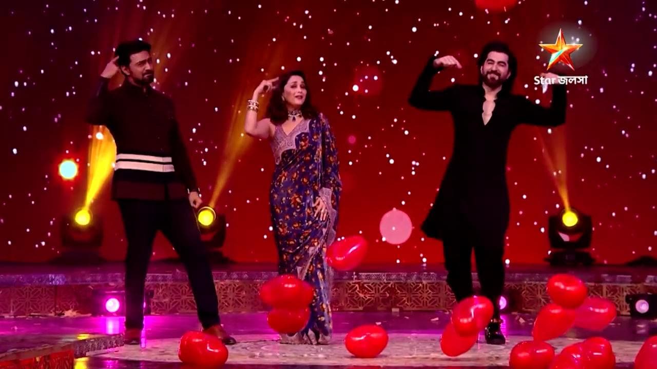 Super Singer 3 finale : বহুদিন পর এক মঞ্চে দেব ও জিৎ, মাধুরী দীক্ষিতের সঙ্গে পা মেলাবেন দুই সুপারস্টার