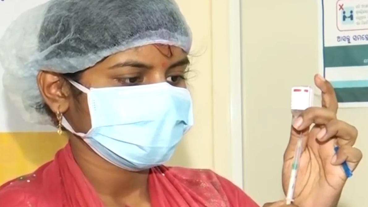 Precaution Dose: দ্বিতীয় ডোজ নেওয়ার কতদিন পর নেওয়া যাবে তৃতীয় ডোজ!