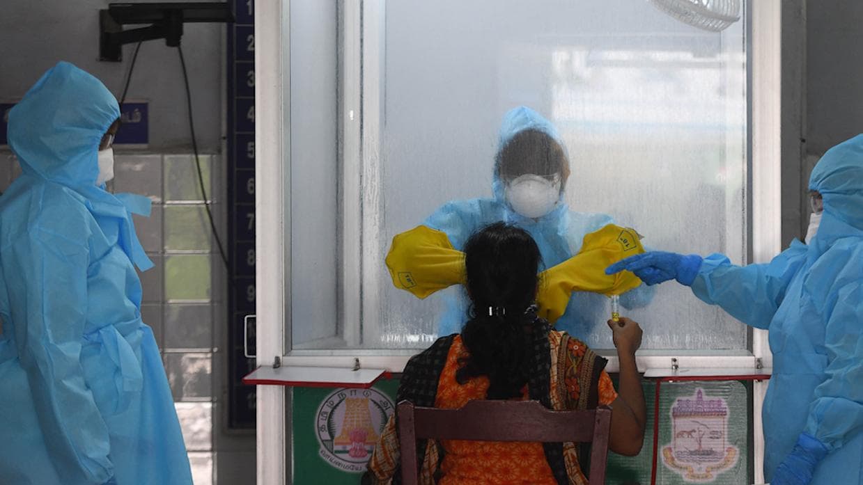 Covid 19 India: দেশে মোট ওমিক্রনে আক্রান্তের সংখ্যা ১৮৯২, গত ২৪ ঘণ্টায় কোভিডে মৃত্যু ১২৪ জনের