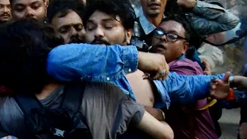 Babul on Bjp: বিস্ফোরক স্বীকারোক্তি বাবুলের, বিড়ম্বনায় রাজ্য বিজেপি