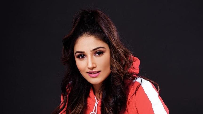 Bigg Boss 15: Donal Bisht बोलीं -3 लोगों ने मुझे शो से निकालने की रची थी साजिश, फैंस का फूटा गुस्सा 