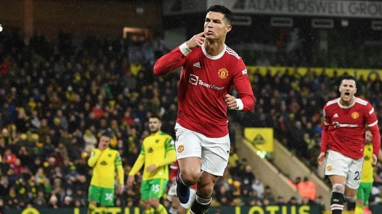 Covid-19 hits Manchester United, Premier League match against Brentford postponed