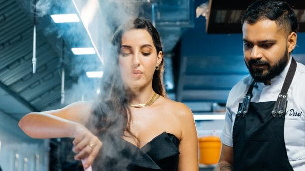 Nora Fatehi खाना बनाते हुए आएंगी नजर, वीडियो शेयर कर पापा को कहा- शुक्रिया