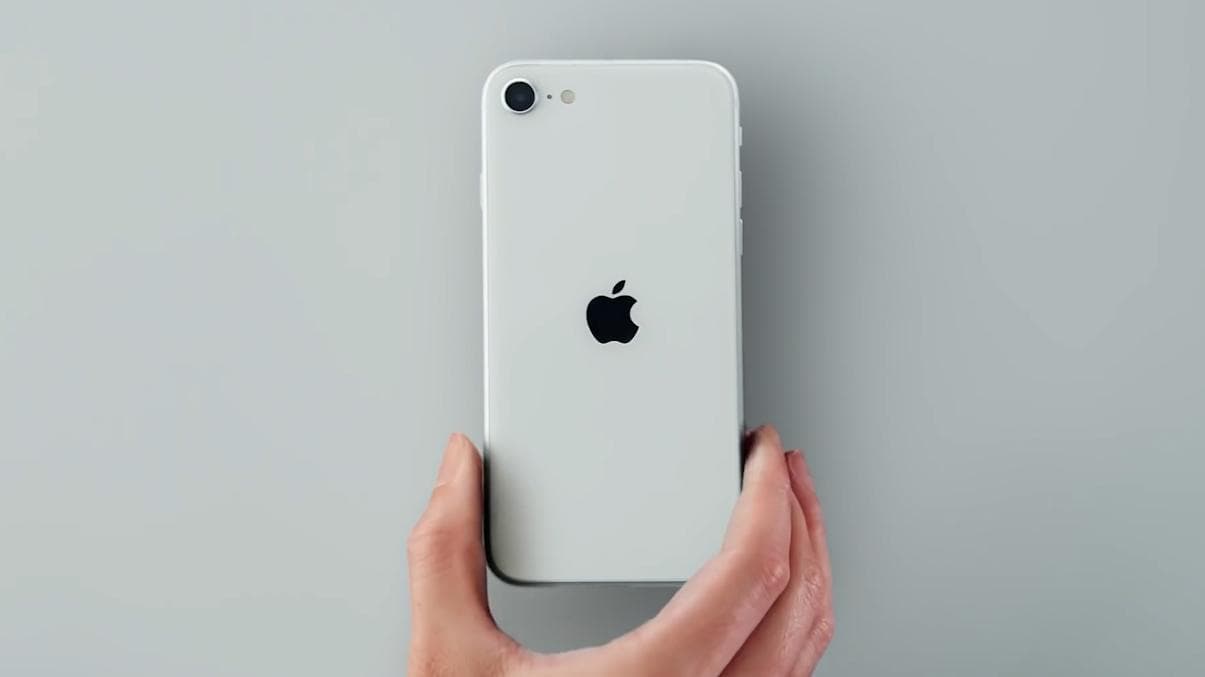 Apple IPhone Model: আইফোনের নতুন মডেল বাজারে আনতে পারে অ্যাপেল, সঙ্গে আসতে পারে আইপ্যাড এয়ার