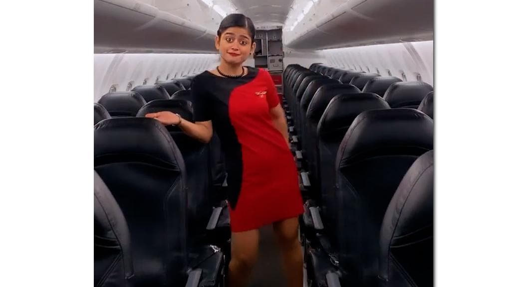 ‘Urvashi Urvashi’ song, goes viral: “ঊর্বশী ঊর্বশী” গানে ভাইরাল এই বিমানসেবিকা, জানেন কী তাঁর পরিচয়? 