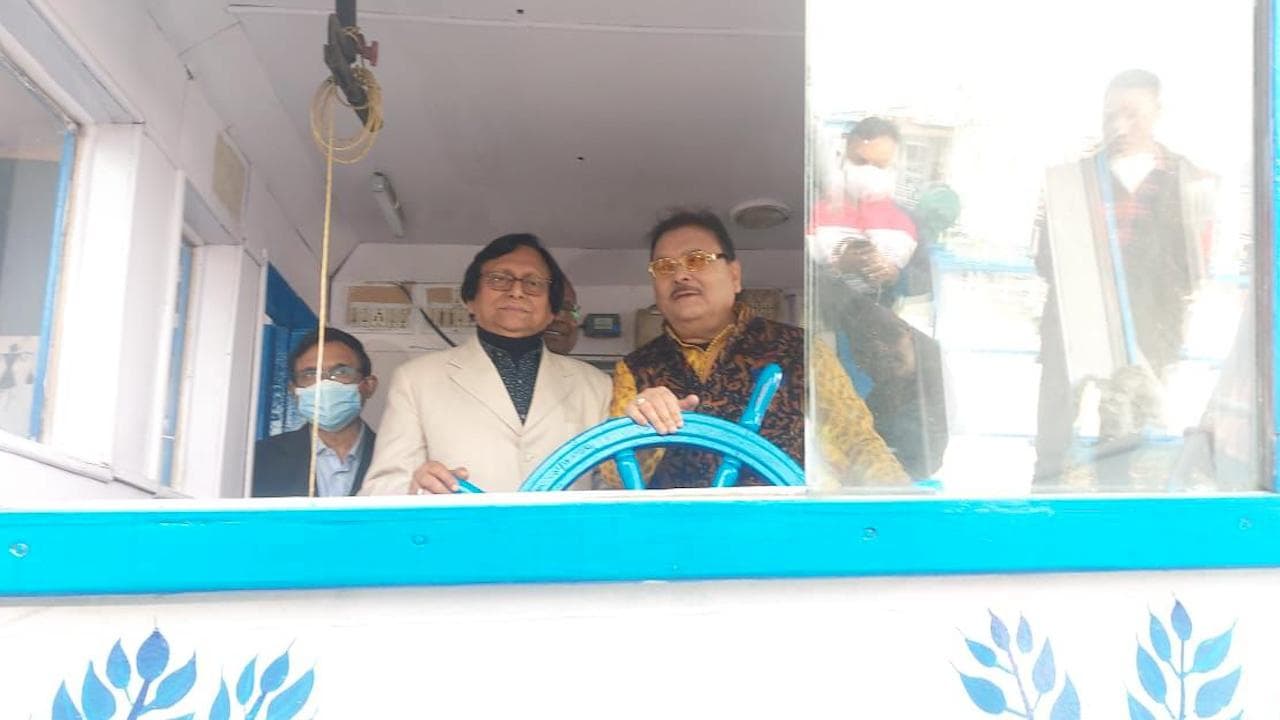 State Transport Corporation: বড়দিন উপলক্ষ্যে গঙ্গাবক্ষে ভ্রমণের ব্যবস্থা করল রাজ্য, রোজ মিলবে পরিষেবা