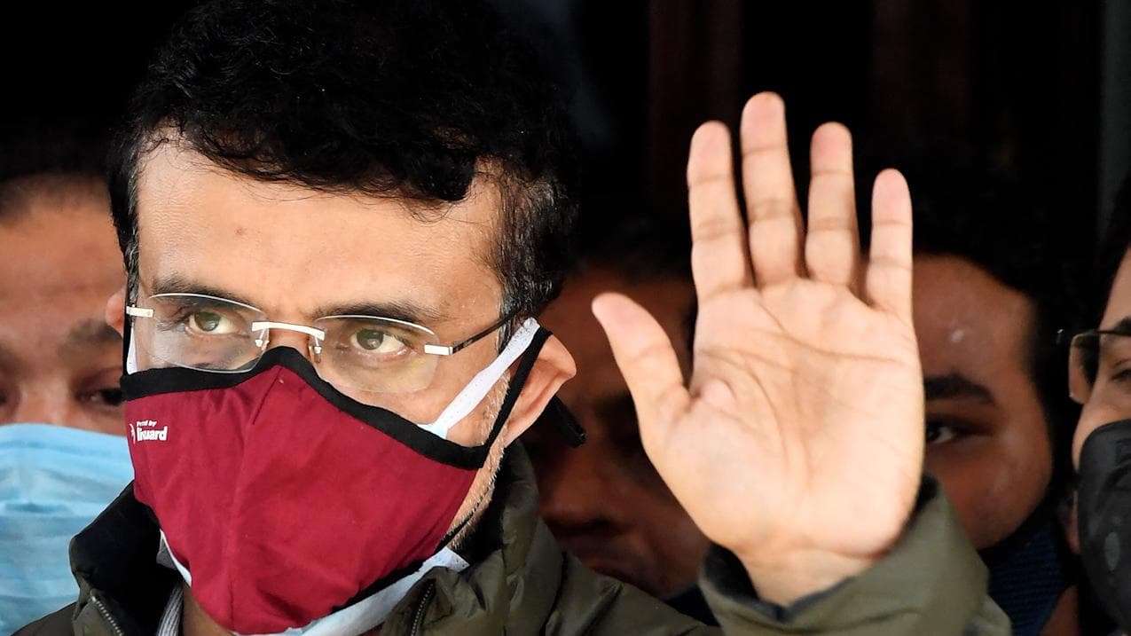 Sourav Ganguly: এখনই ছাড়া হচ্ছে না সৌরভ গঙ্গোপাধ্যায়কে, ওমিক্রন সম্ভাবনার জেরে তড়িঘড়ি করা হল জিন পরীক্ষা