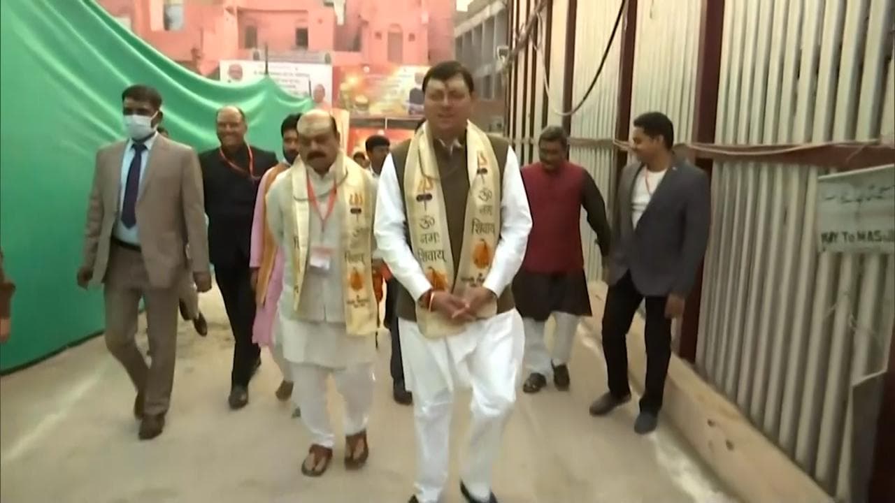 PM Modi in Kashi: काशी में आज 12 राज्यों के मुख्यमंत्रियों के साथ बैठक करेंगे PM, 'गुड गवर्नेंस' पर होगी 