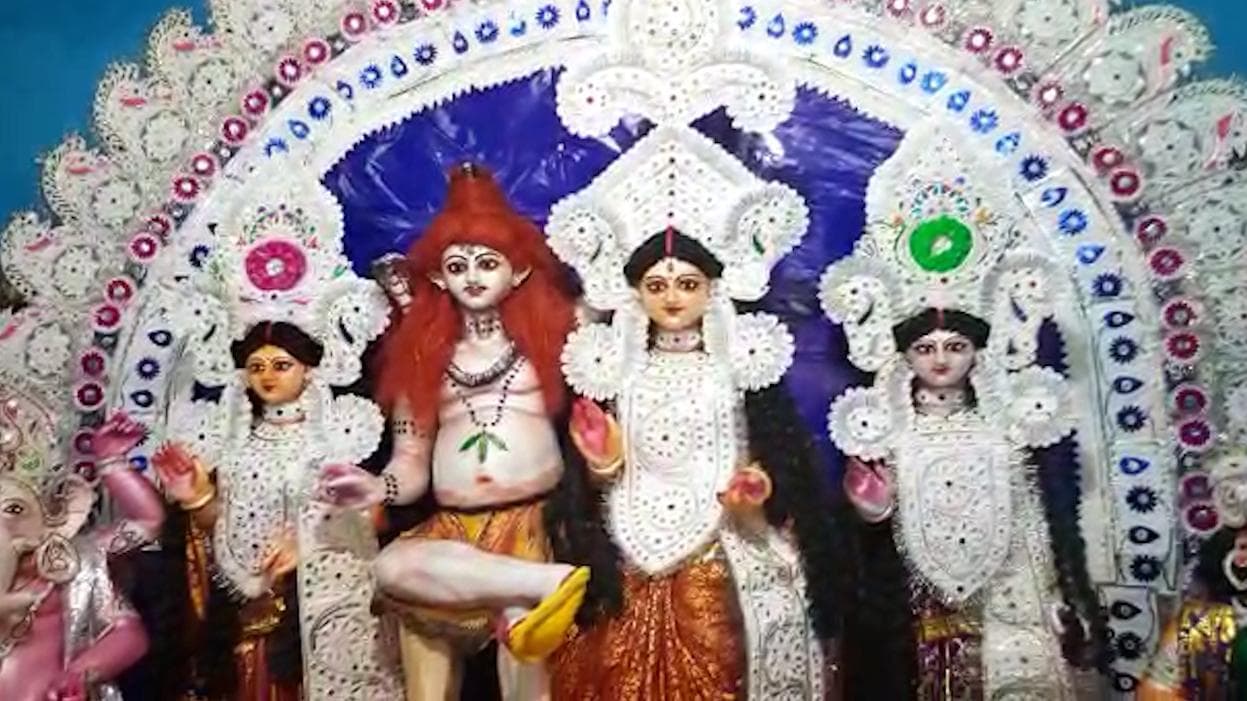 Boltala Durga Puja: বিষ্ণুপুরের রক্ষিত পরিবারে ২০০ বছর ধরে পূজিতা হন মা দুর্গা, স্বপ্নাদেশে শুরু হয় পুজো