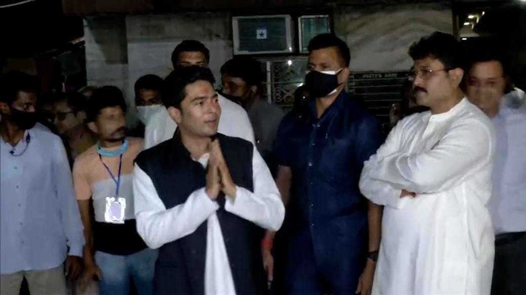 Abhishek Banerjee: কৃষক আন্দোলনের ঐতিহাসিক জয়ের দিনে ট্যুইটে বিজেপিকে তোপ অভিষেক বন্দ্যোপাধ্যায়ের