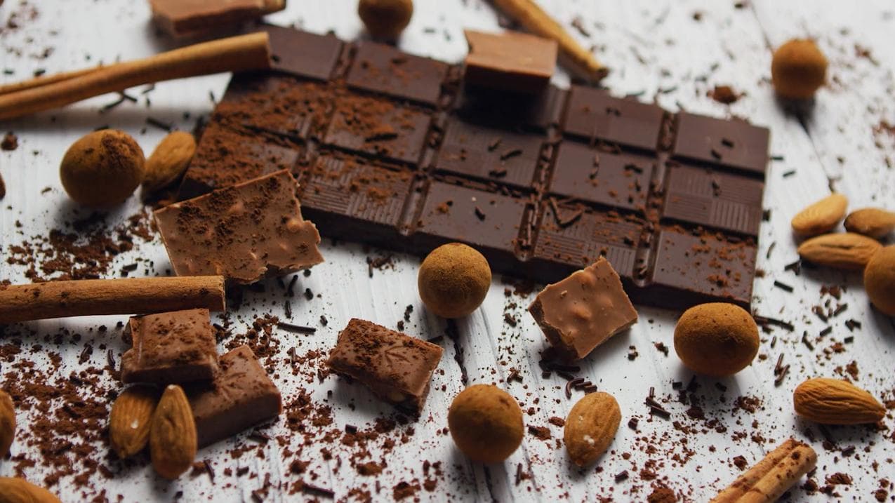 Chocolate Day: চকোলেটে ভরপুর একটা দিন! আজ প্রিয় মানুষের মন গলবেই