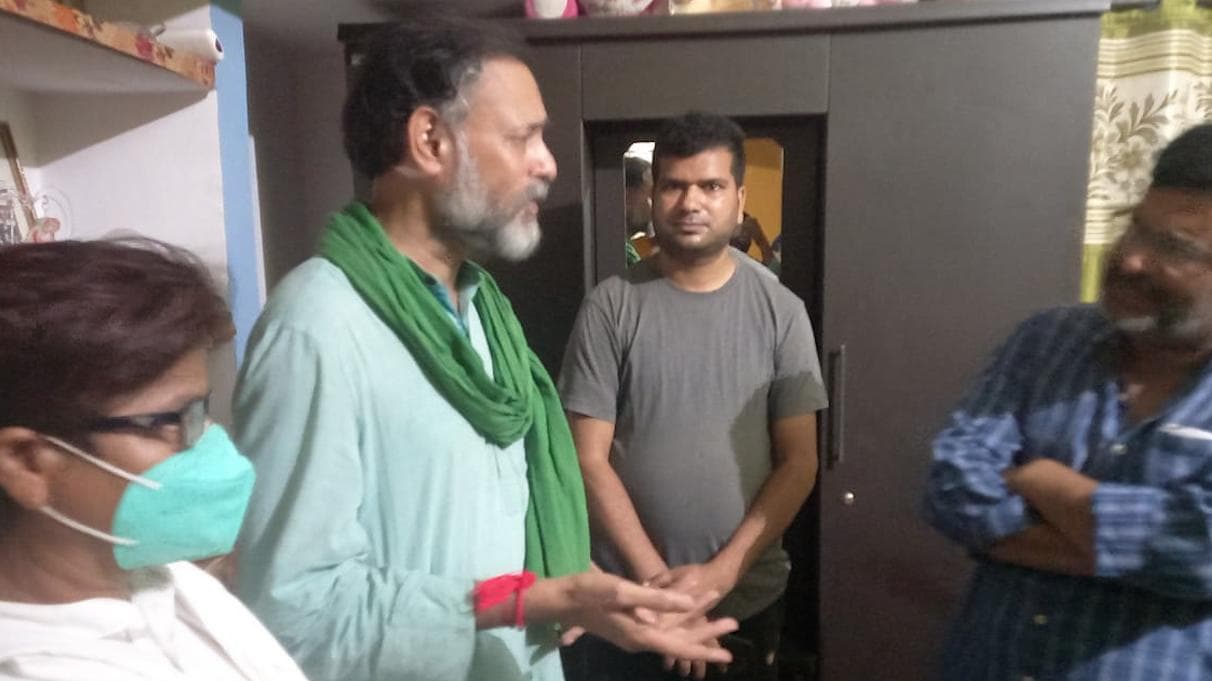 Farmers body boots out Yogendra Yadav for meeting killed BJP worker's kin