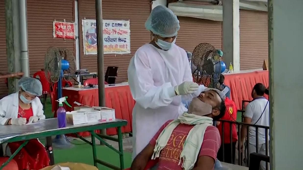 India Covid update: দেশে ২৪ ঘণ্টায় করোনা আক্রান্ত ১৬ হাজার ১৫৬, মৃত ৭৩৩