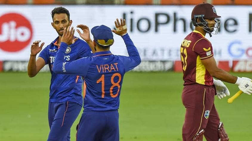 IND vs WI: Prasidh Krishna की गेंदबाजी के कायल हुए कप्तान Rohit Sharma, कहा- ऐसा स्पैल नहीं देखा