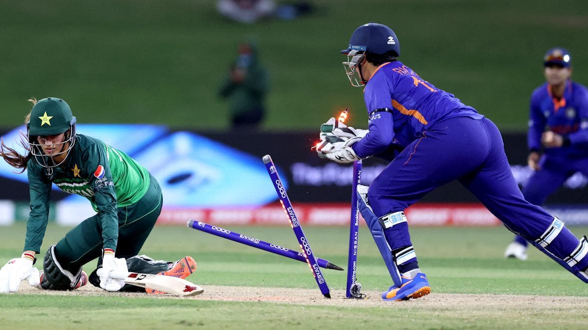 IND vs PAK World Cup: পাকিস্তানকে ১০৭ রানে হারিয়ে বিশ্বকাপ যাত্রা শুরু ভারতের, স্নেহ-পূজার দুরন্ত ব্যাটিং