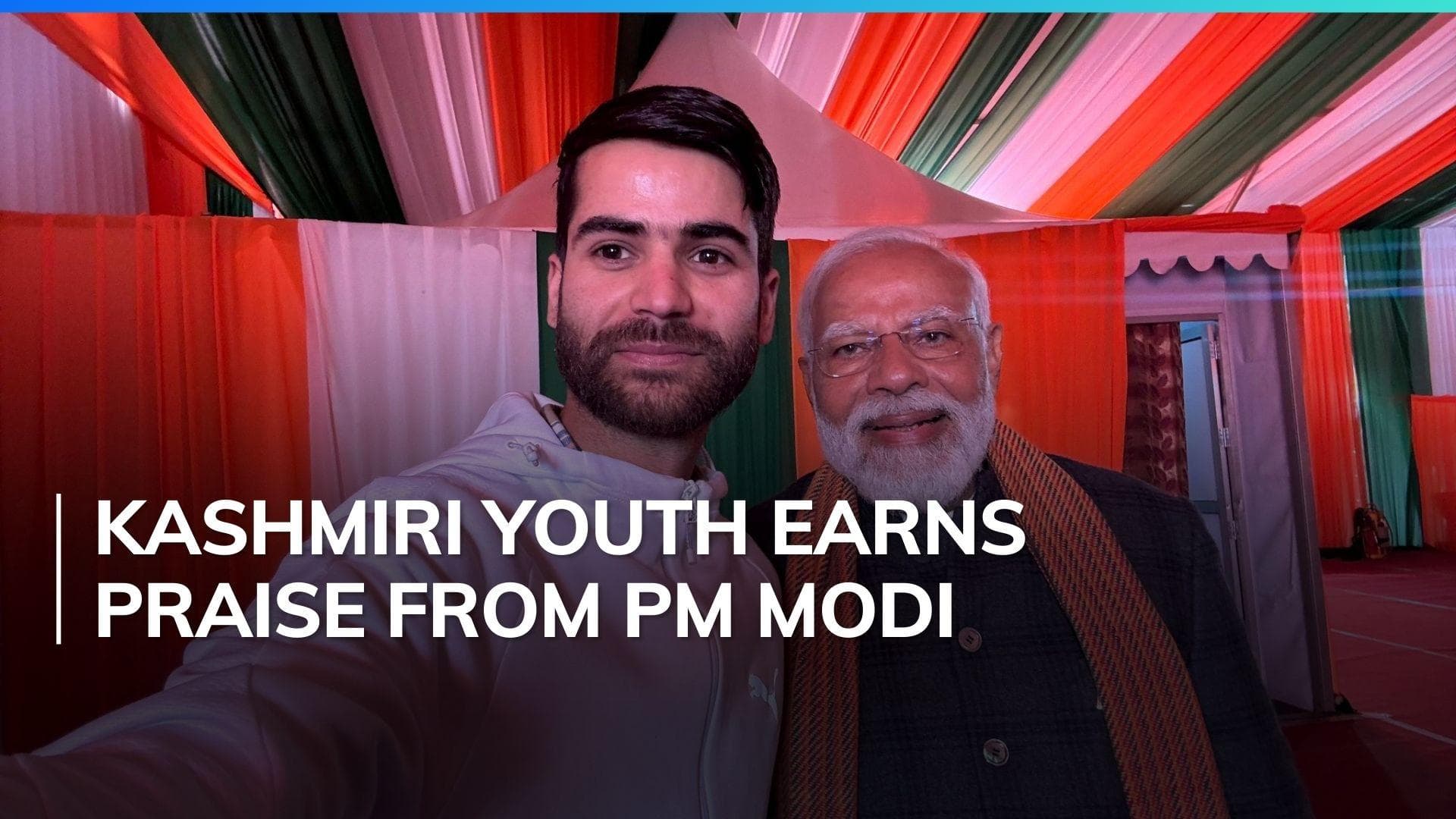 Kashmiri entrepreneur requests selfie, PM Modi obliges 