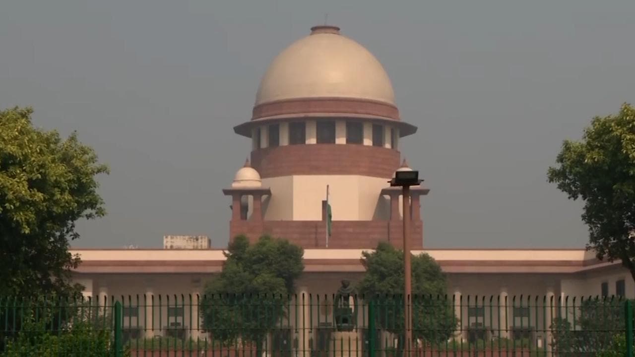 Supreme Court quashes Bombay HC's 'skin-to-skin contact' judgment