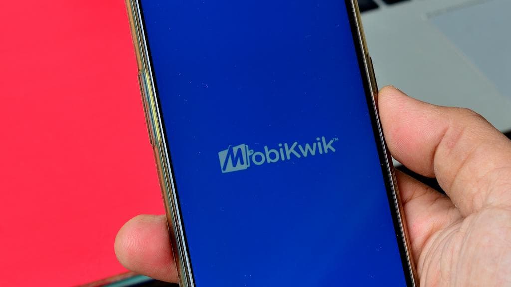 Paytm's listing creates havoc for fintechs; Mobikwik delays IPO as investors back off