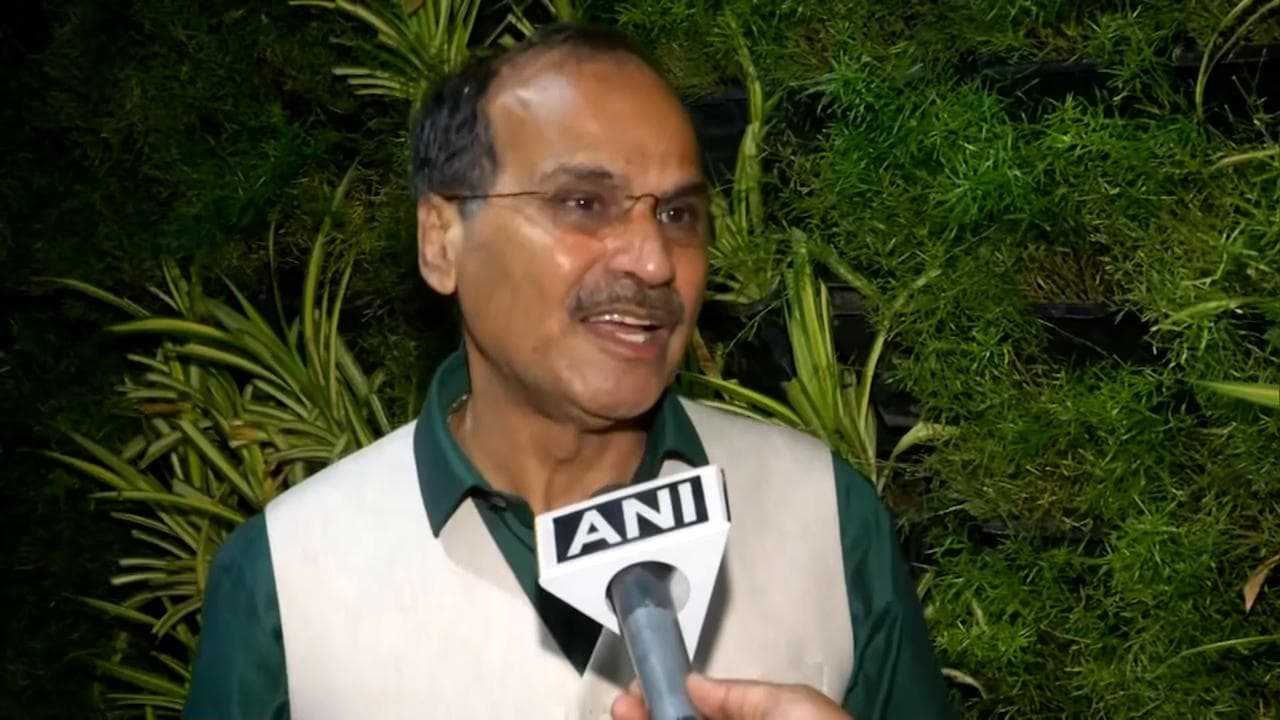 Adhir Ranjan का ममता पर पलटवार, कहा- बन गई हैं BJP की ऑक्सीजन सप्लायर