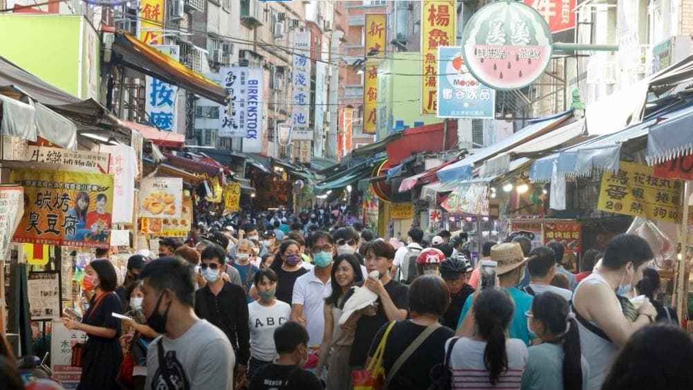 Creeping anxiety in Taiwan over China's massive drills 