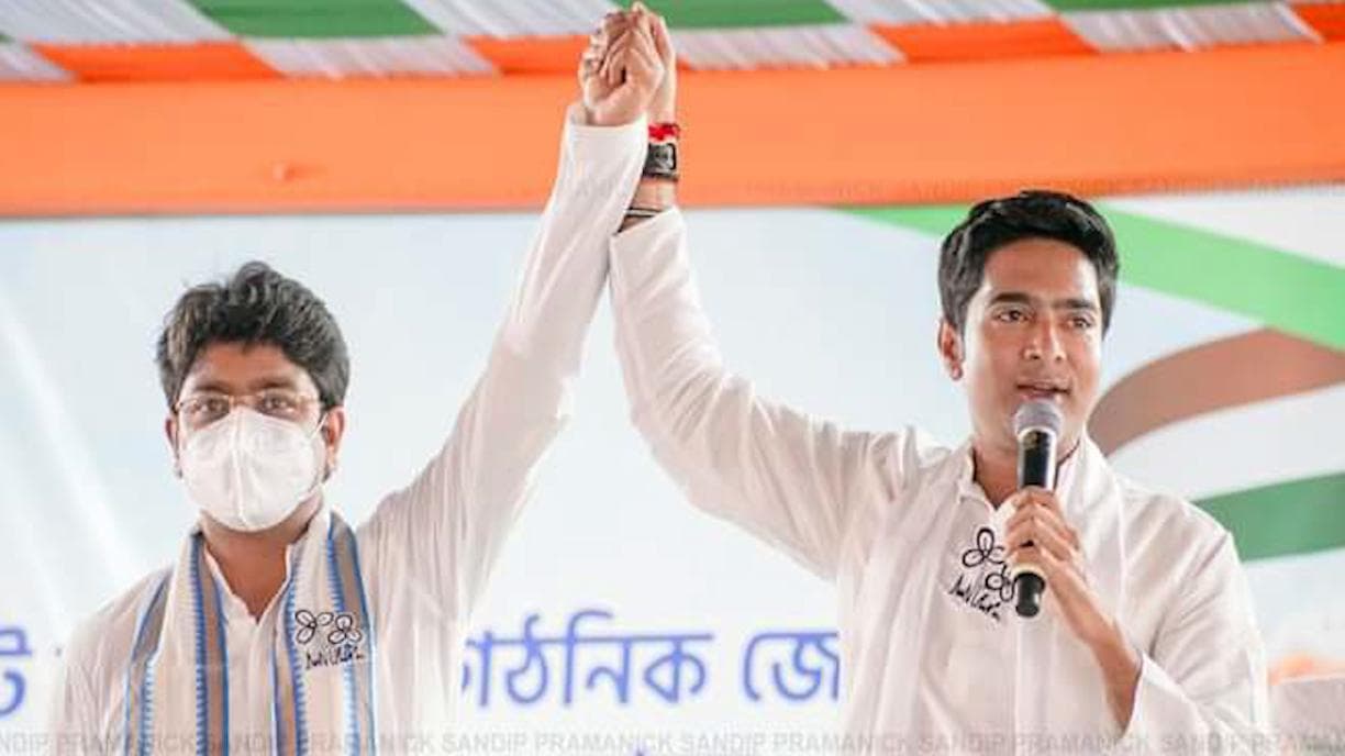 Shantipur Bypoll TMC Victory: শান্তিপুরে বিপুল ব্যবধানে জয়ী তৃণমূল প্রার্থী, ফল ঘোষণার পর উল্লাস কর্মীদের