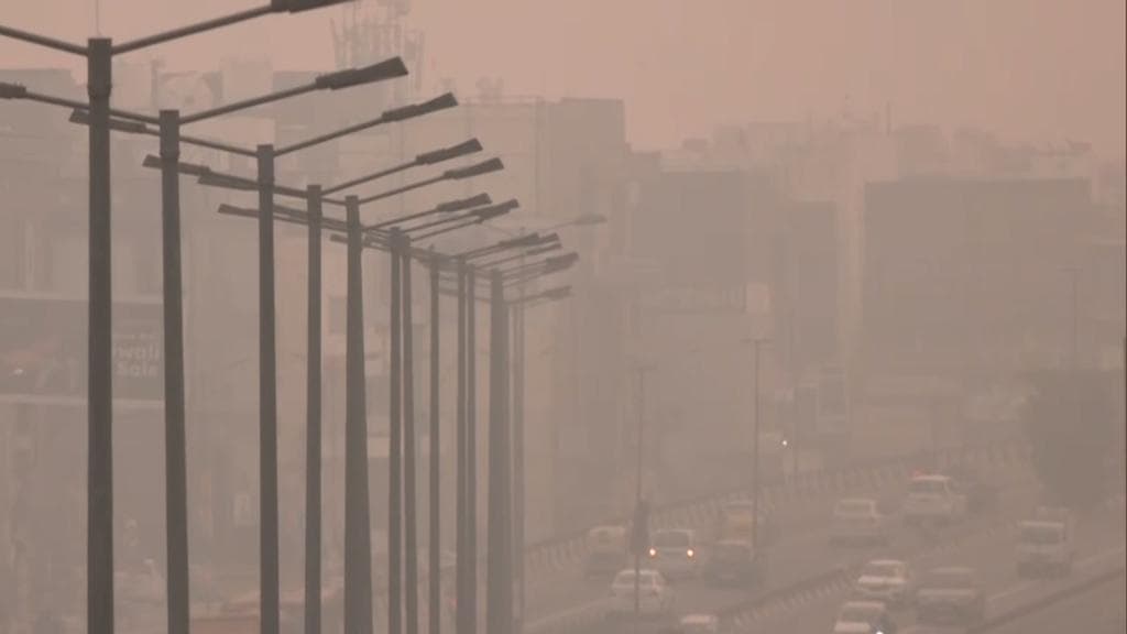 Delhi pollution: air quality continues to remain in severe category