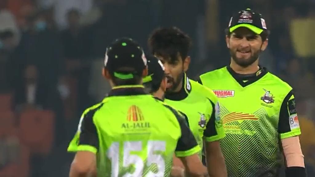 PSL 2022: পিএসএল-এ ফিরে এল চড় কান্ড, দলীয় সতীর্থকে চড় মারলেন পাক পেসার হ্যারিস রউফ