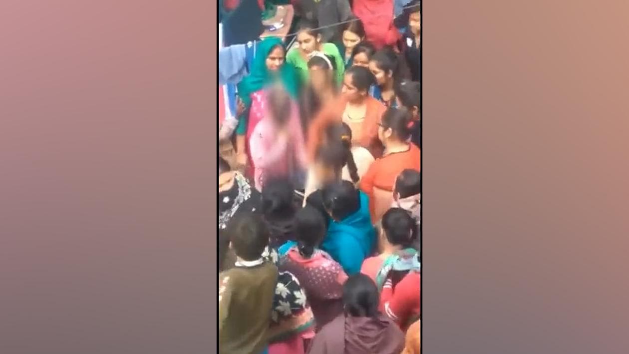 Delhi Gang Rape Update: 'সুবিচারের আশা আর করি না, শুধু মেয়ে বাড়ি ফিরুক', কাতর আর্তি নির্যাতিতার বাবার