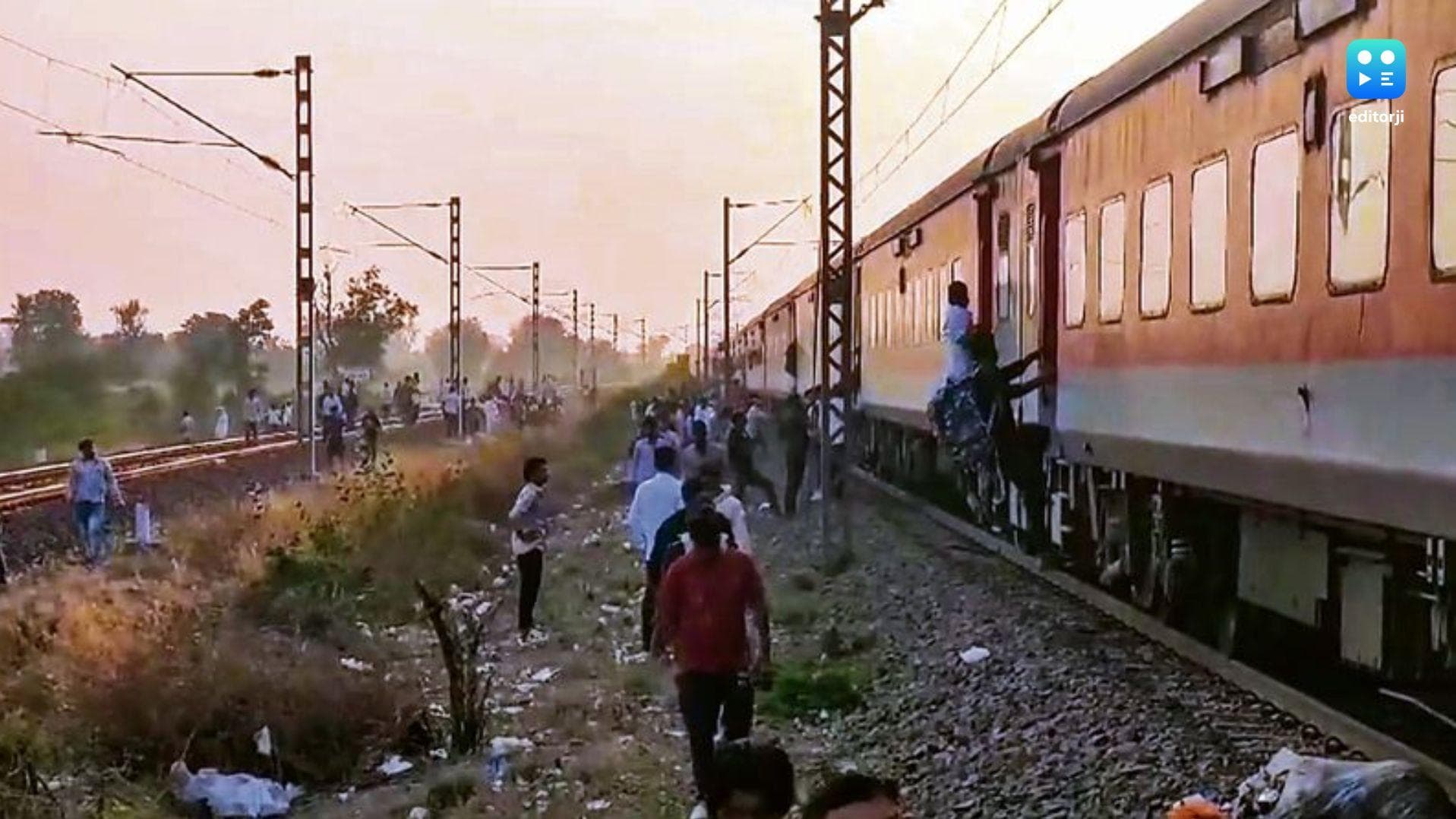 Jalgaon train accident: False fire alarm leads to 13 deaths in Maharashtra
