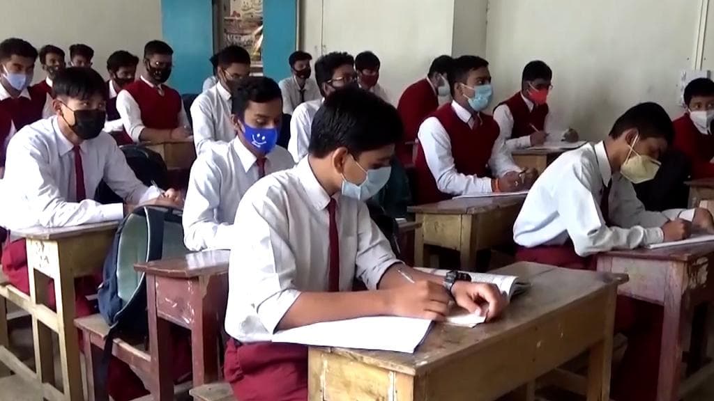 Higher Secondary: উচ্চ মাধ্যমিক পরীক্ষার সূচি বদলানোর সম্ভবনা! আগামী সপ্তাহেই ঘোষণা হতে পারে নতুন তারিখ