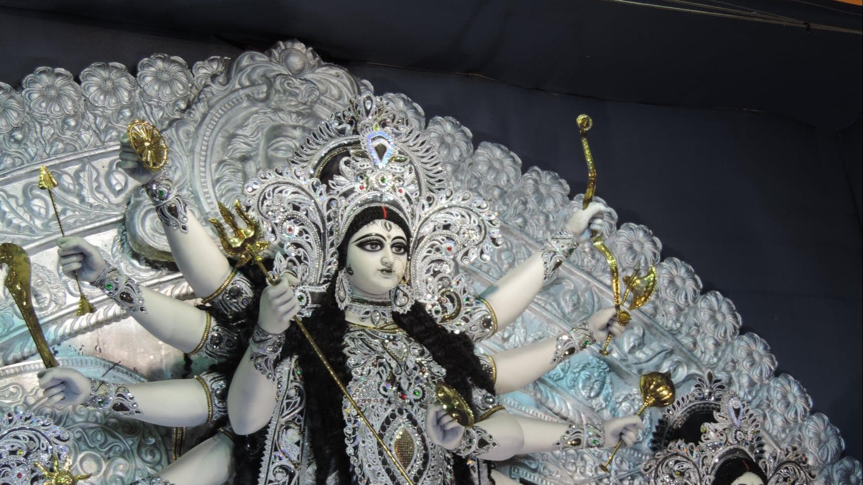 Navratri 2021: Maha Saptami celebrations of Navpatrika Puja