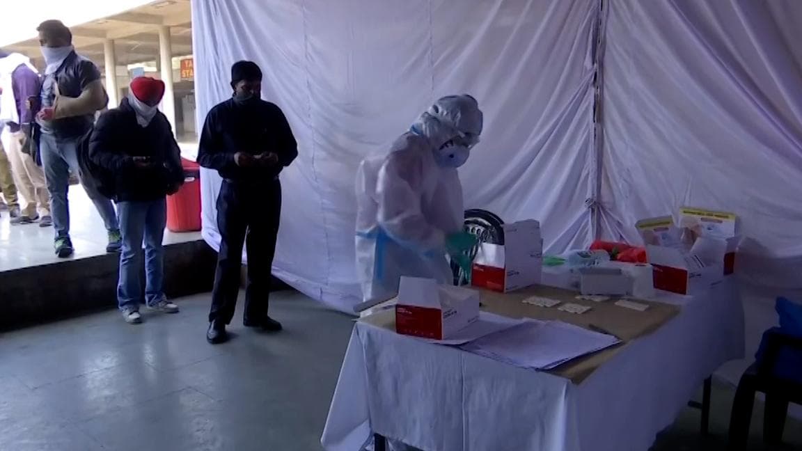 India's Omicron count inches closer to 300, states rush to clamp curbs ahead of festive season 