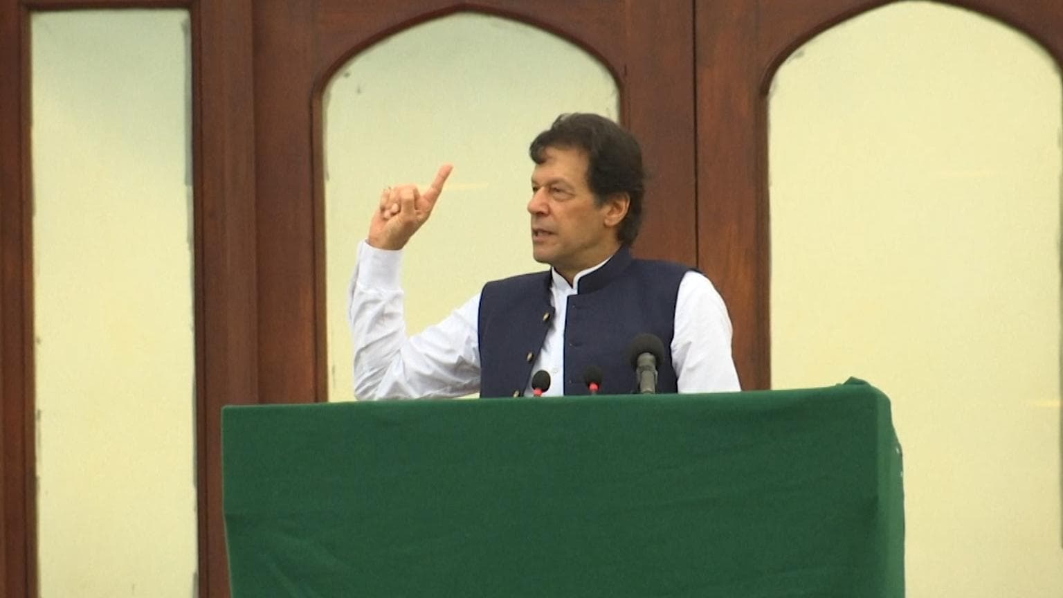 Pak allows use of space to transport Indian wheat, aid to Afghanistan