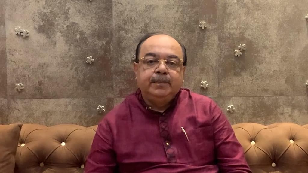 Sovan Chatterjee FB Live: দশমীর দিনের সিঁদুরখেলার দৃশ্যের বাস্তবতা প্রমাণে আমি শপথ নিয়েছি, বললেন শোভন
