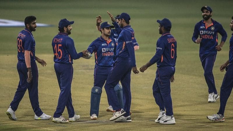 IND vs SL 1st T20: India thrash Sri Lanka to extend winning streak in T20I to 10 games