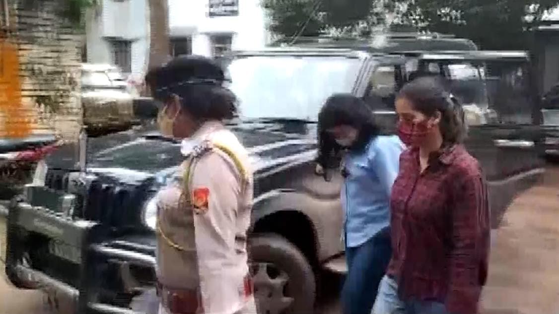 Tripura Communal Violence: सांप्रदायिक हिंसा पर रिपोर्टिंग करने गईं दो महिला पत्रकारों को मिली जमानत