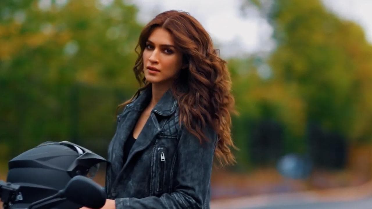 'Ganpath': Kriti Sanon begins shoot for Tiger Shroff-starrer, flaunts her action avatar